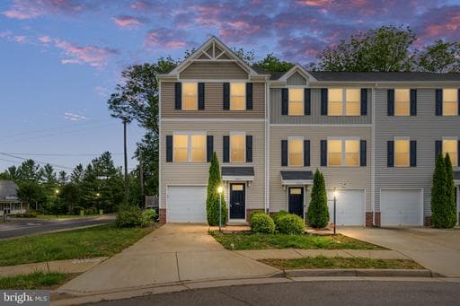 1901 CREPE MYRTLE LANE - Photo 1