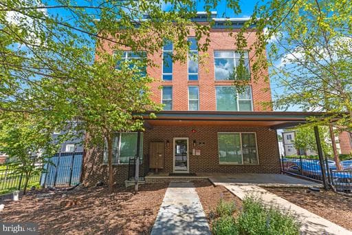 37 MISSOURI AVENUE 2 - Photo 1