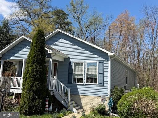 7712 WEST ROAD - Photo 1