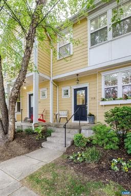 111 MELBOURNE PRK #B,CHARLOTTESVILLE,VA,22901,CHARLOTTESVILLE CITY