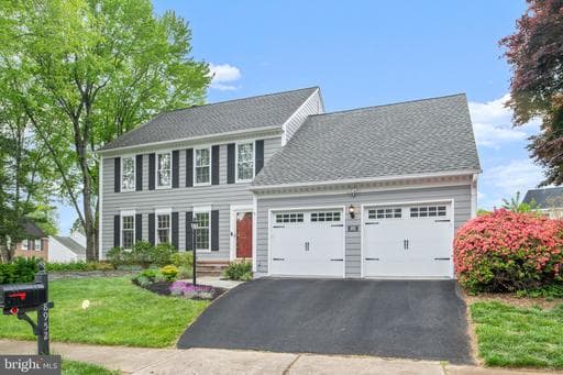 8952 KENILWORTH DRIVE - Photo 1