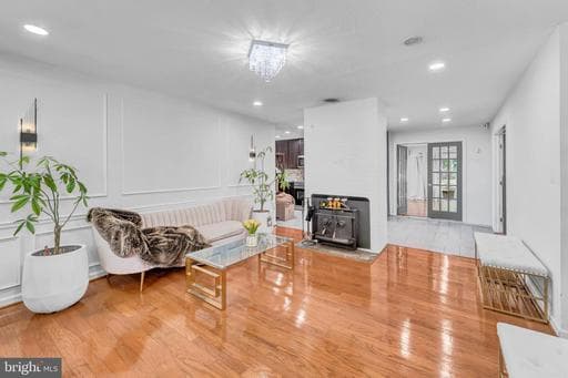 7415 HASTINGS STREET - Photo 1