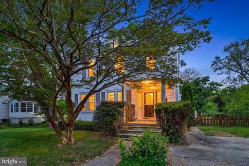424 CLEVELAND ROAD - Photo 1