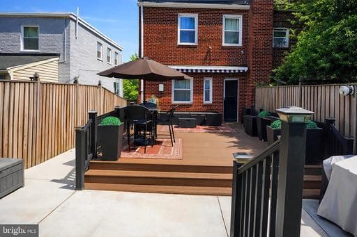 3935 CLAY PLACE - Photo 1