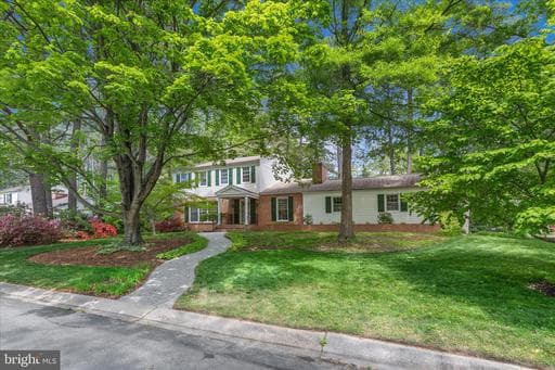 861 Twin Harbor Dr, Arnold, MD 21012-1027, United States - Photo 1