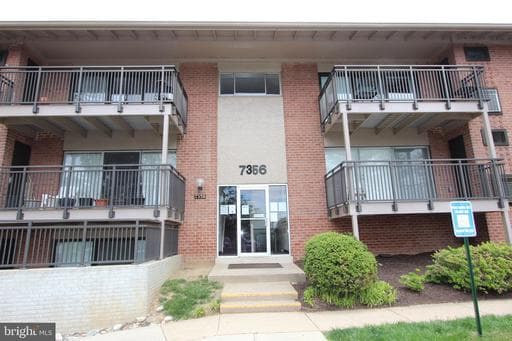 7356 LEE HIGHWAY T3 - Photo 1