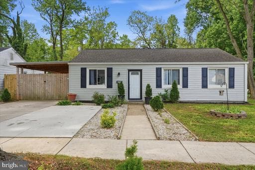 1715 SAUNDERS WAY - Photo 1