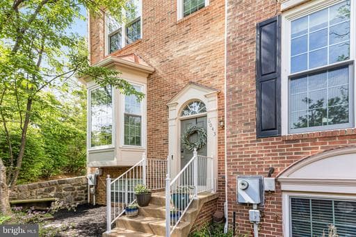 6043 RIDDLE WALK - Photo 1