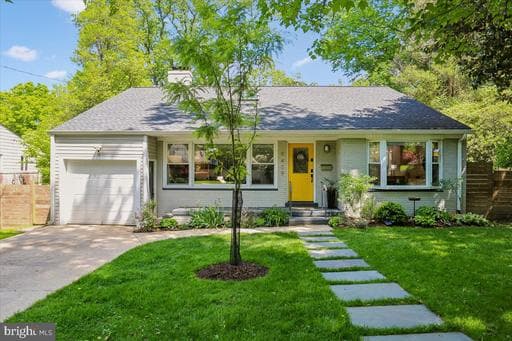 9409 HOLLAND AVENUE - Photo 1