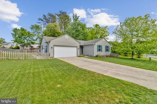 6615 CRAYFORD STREET - Photo 1