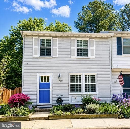 7021 BRYANT TOWNE COURT - Photo 1