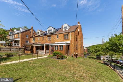 3984 AMES STREET - Photo 1