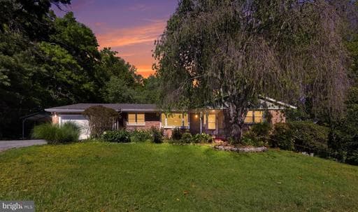 199 BLUE ROCK LANE - Photo 1