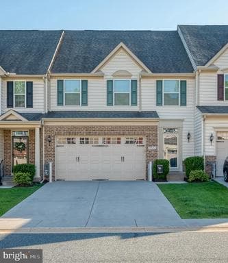 355 TUFTON CIRCLE - Photo 1