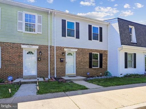 7265 Crafford Pl, Fort Washington, MD 20744-2002, United States - Photo 1