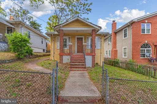 4530 DIX STREET - Photo 1