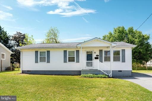 609 EWELL STREET - Photo 1