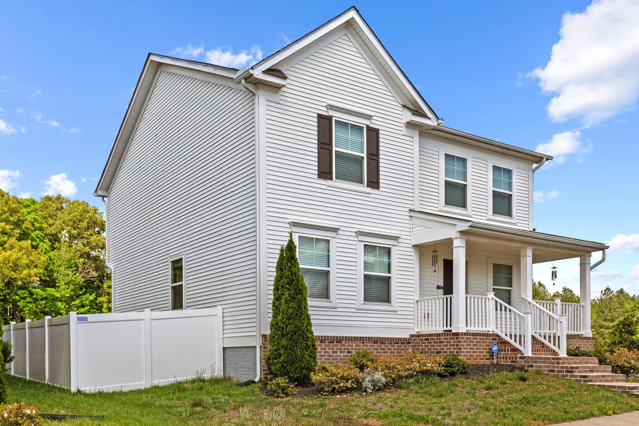 6659 SACAGAWEA STREET - Photo 1