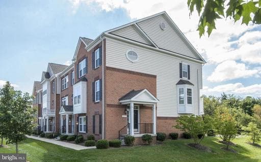 8601 BLUE SMOKE COURT 66 - Photo 1