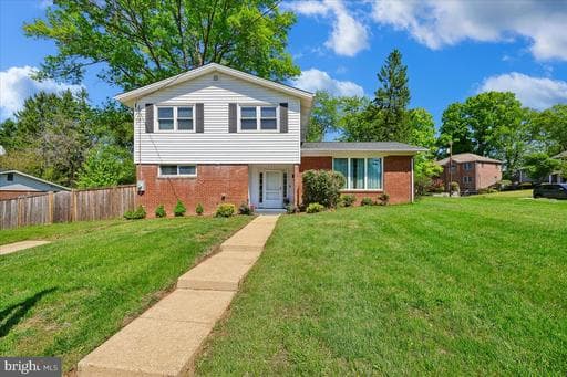 5001 ASPEN HILL ROAD - Photo 1