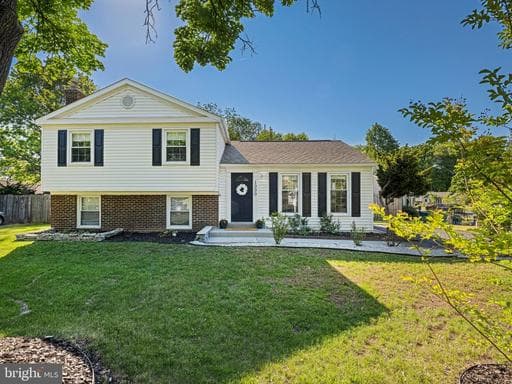 1000 Hertford St, Herndon, VA 20170-3117, United States - Photo 1