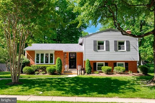 9217 Capricorn Ct, Burke, VA 22015-3513, United States - Photo 1
