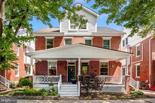 506 ELM STREET - Photo 1