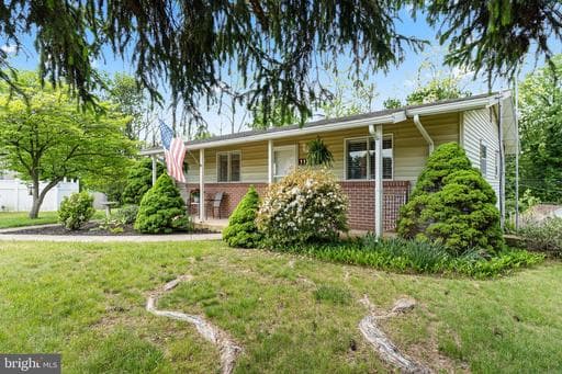1123 OUTER DRIVE - Photo 1