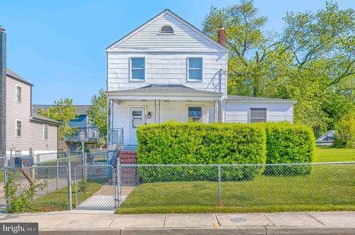 6904 FAIT AVENUE - Photo 1