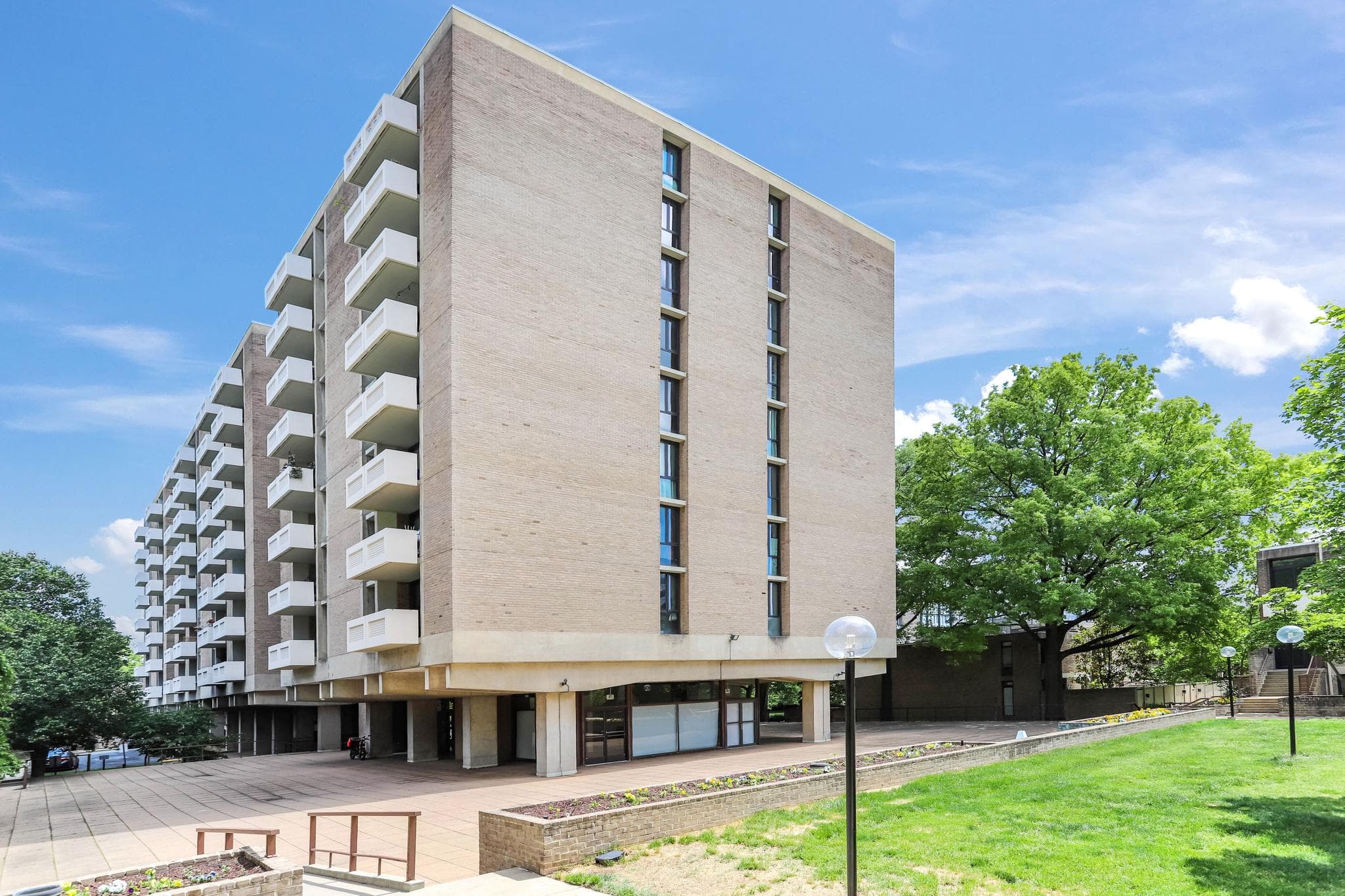 240 M STREET E214 - Photo 1