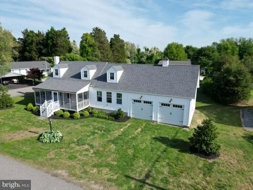 88 CIRCLE DRIVE - Photo 1