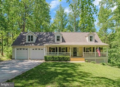 2914 TARTAN LANE - Photo 1