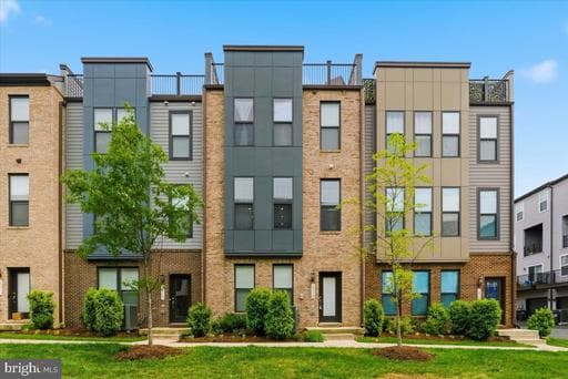 2315 LIBERTY LOOP
