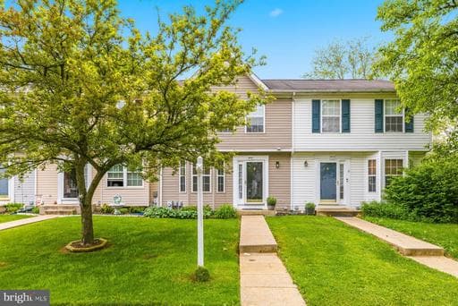 802 MEDINAH CIRCLE - Photo 1