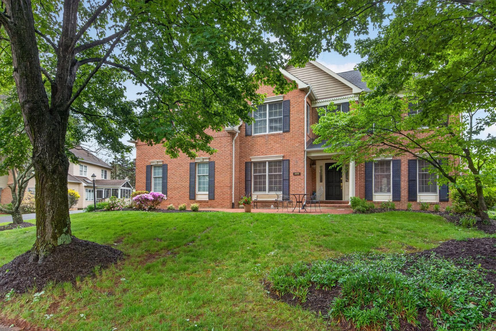 3506 Curtice Farm Dr, Fairfax, VA 22033-1740, United States - Photo 1