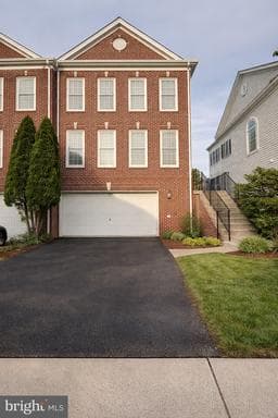 42716 ROLLING ROCK SQUARE - Photo 1