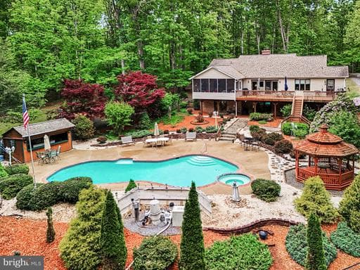 12533 Apple Ln, Unionville, VA 22567-3254, United States - Photo 1
