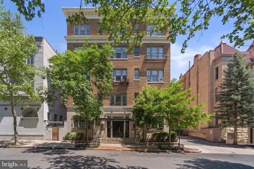 1835 PHELPS PLACE 21 - Photo 1