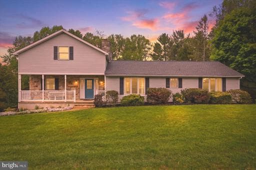 2811 ORCHARD LAKES DRIVE - Photo 1