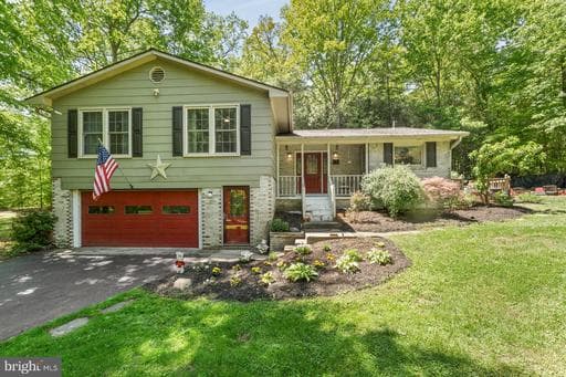 9900 LAKE OCCOQUAN DRIVE - Photo 1