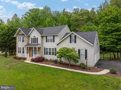 1702 BEARDS CREEK COURT - Photo 1