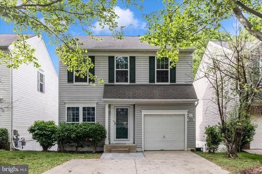 8232 Lyndhurst St, Laurel, MD 20724-7900, United States - Photo 1