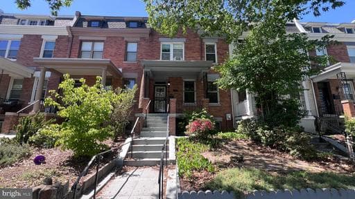 1720 2ND STREET - Photo 1