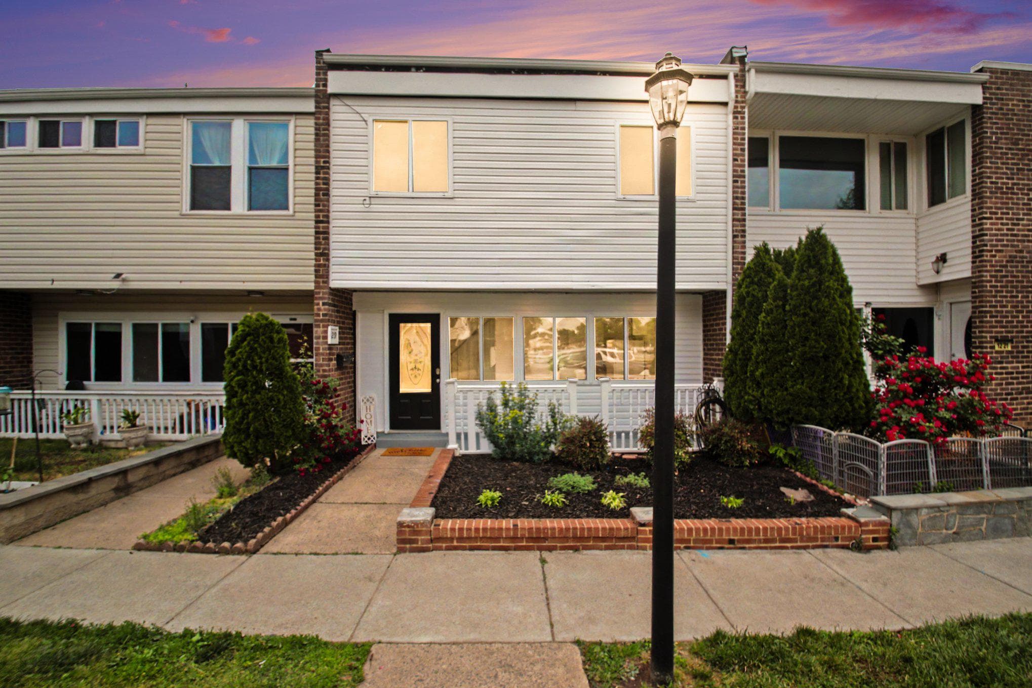 1219 ALABAMA DRIVE - Photo 1