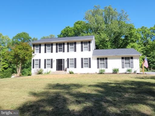 5855 JULIE CT - Photo 1