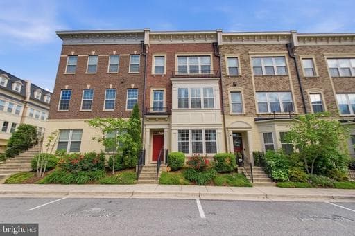 703 QUAYSIDE COURT 95 - Photo 1