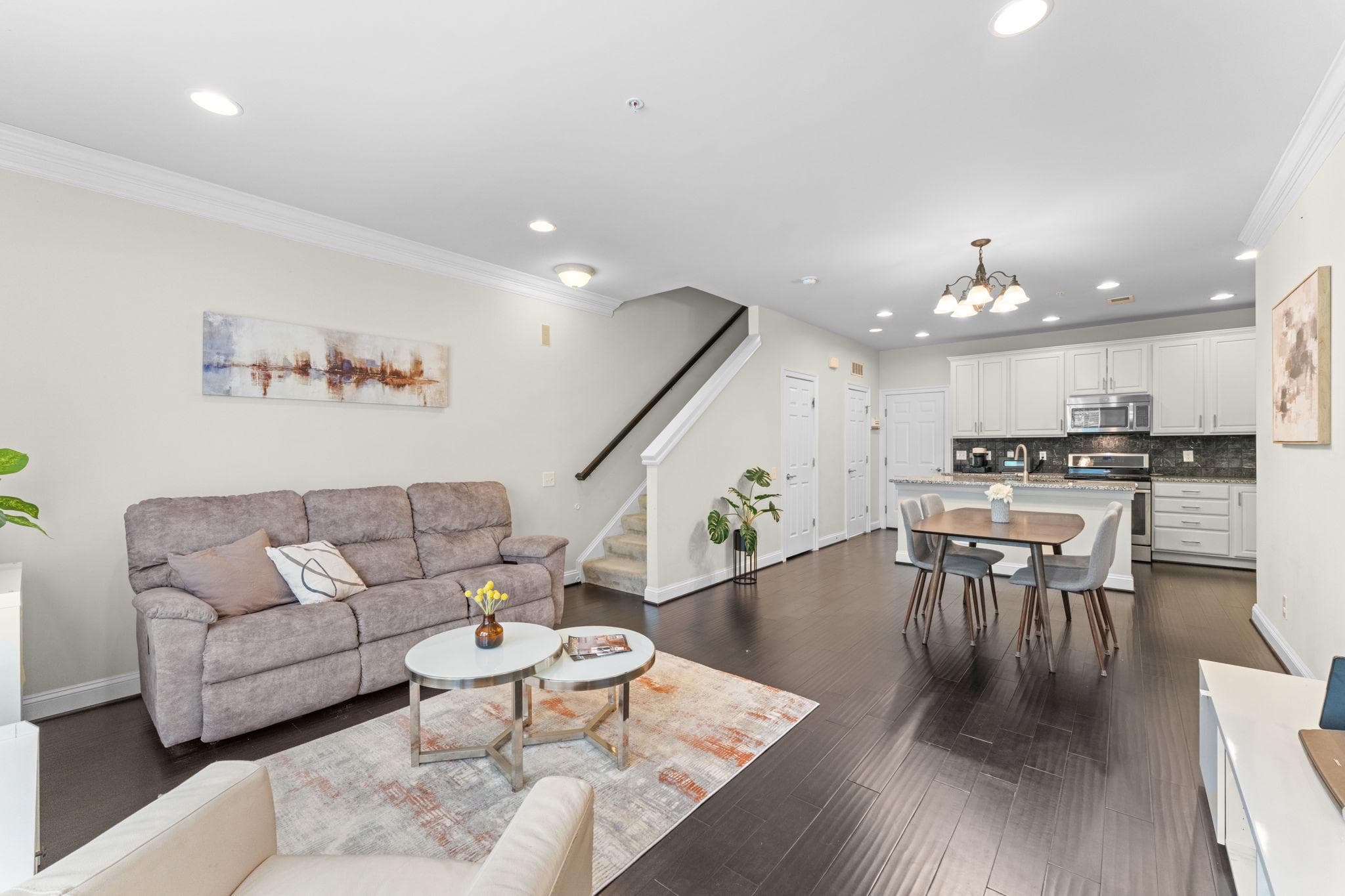 42831 Burrell Sq, Ashburn, VA 20147-3577, United States