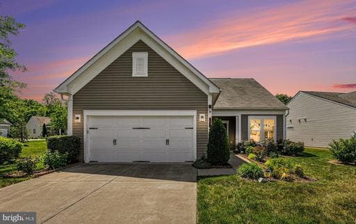 97 BATTERY POINT DRIVE - Photo 1