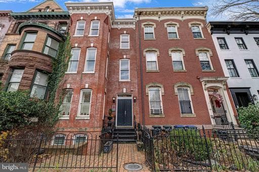 444 M STREET 4 - Photo 1