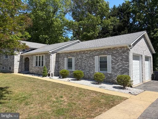 11586 WINNEBAGO LANE - Photo 1